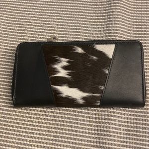 Large Leather Cowhide and Fur Wallet - New